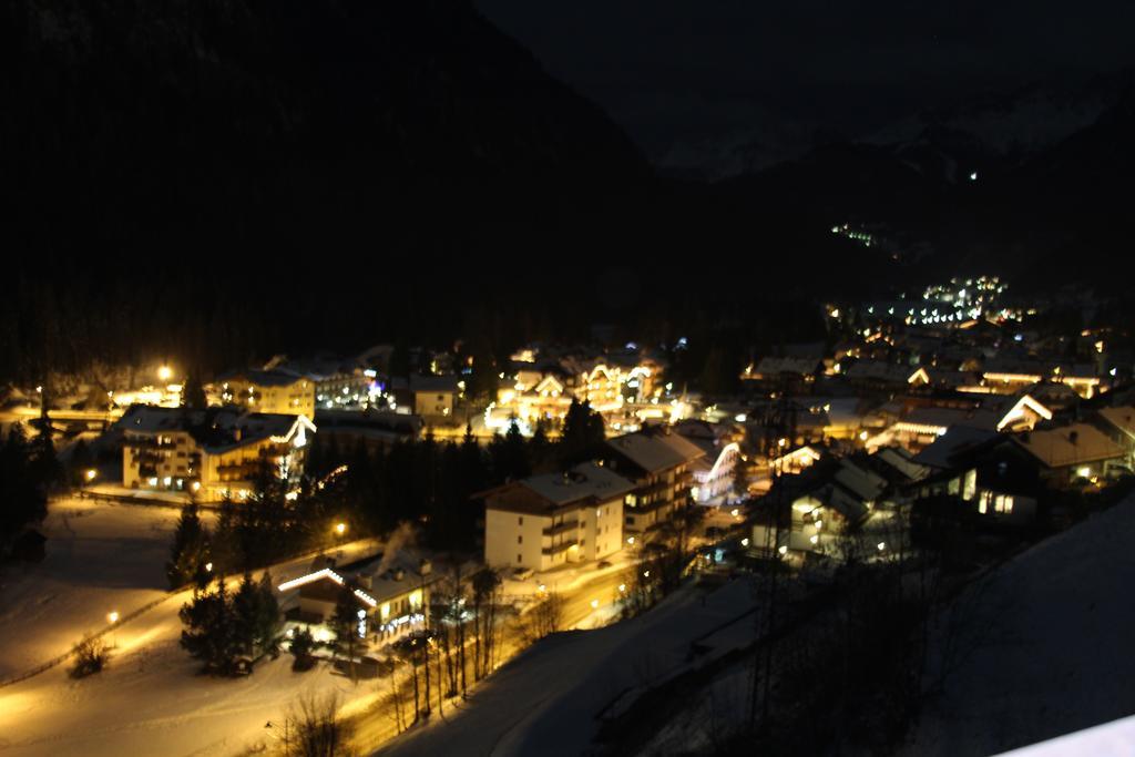 Appartamento Niki Campitello Campitello di Fassa Room photo