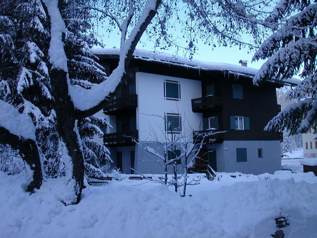 Appartamento Niki Campitello Campitello di Fassa Exterior photo